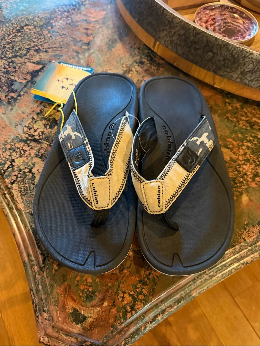 COBIAN men’s SUMO LP Thong Sandals